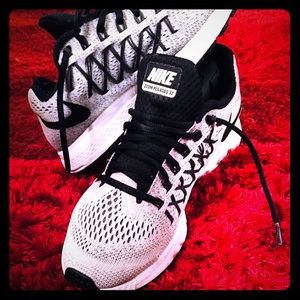 Nike shoes brand used gently